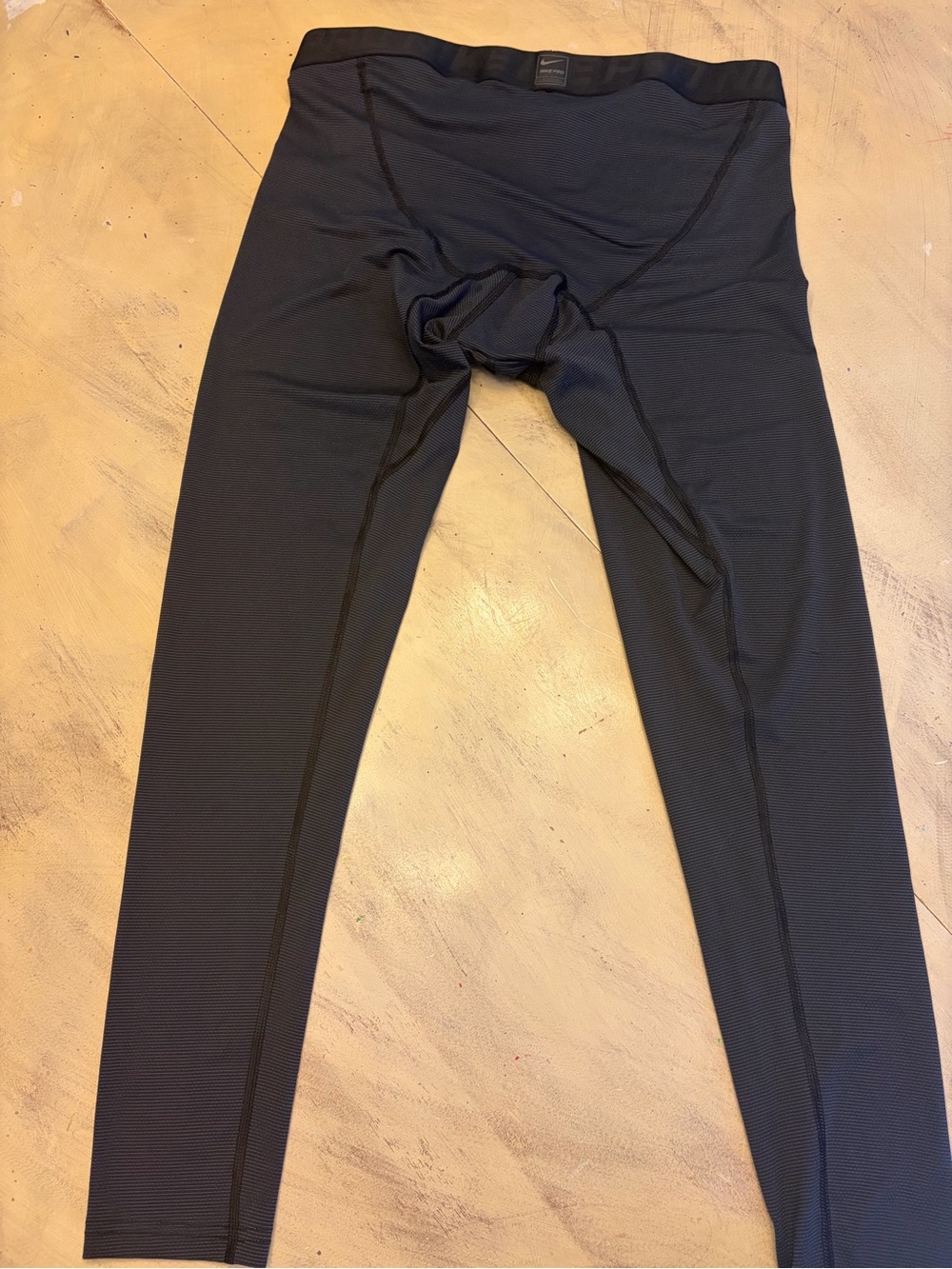 Mens Nike Pro Combat Leggings Compression Pants Black/Gray Size XL NWT - Picture 7 of 8